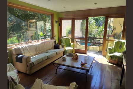 Casa à venda com 500m², 4 quartos e 8 vagas