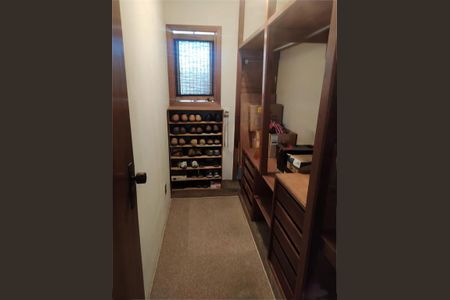 Casa à venda com 500m², 4 quartos e 8 vagas