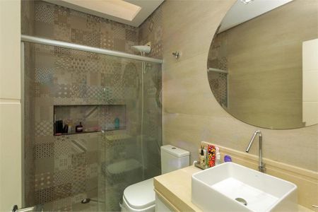 Casa à venda com 108m², 2 quartos e 1 vaga