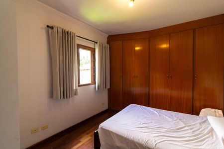 Casa à venda com 261m², 4 quartos e 5 vagasQuarto 1