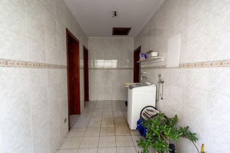 Casa à venda com 261m², 4 quartos e 5 vagasÁrea de Serviço