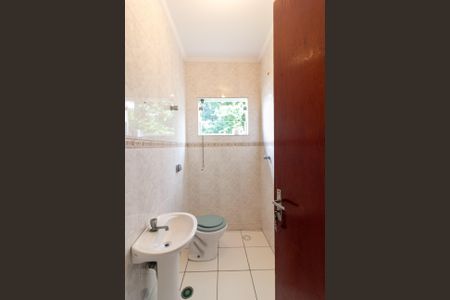 Casa à venda com 261m², 4 quartos e 5 vagasBanheiro de Serviço