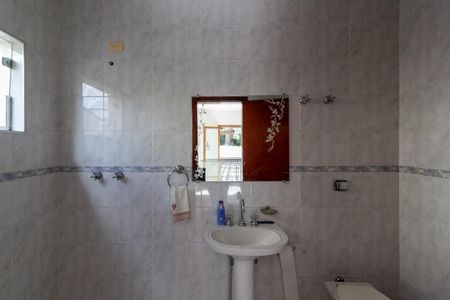 Casa à venda com 261m², 4 quartos e 5 vagasBanheiro Suíte 1