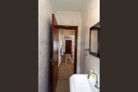 Casa à venda com 261m², 4 quartos e 5 vagasLavabo