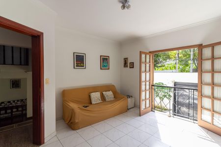 Casa à venda com 261m², 4 quartos e 5 vagasSuíte 1