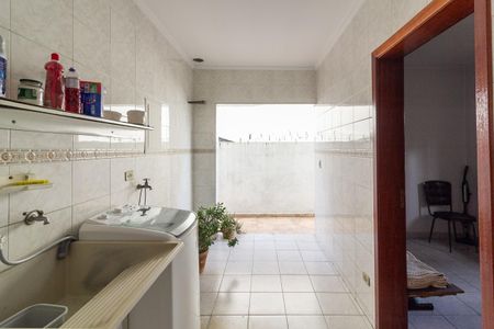 Casa à venda com 261m², 4 quartos e 5 vagasÁrea de Serviço