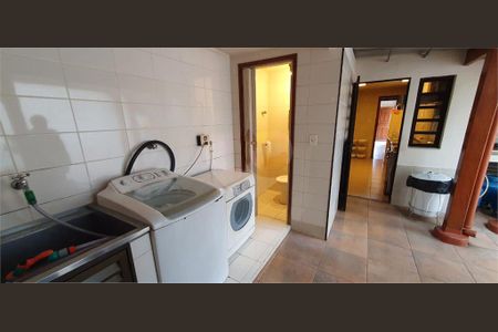 Casa à venda com 120m², 4 quartos e 2 vagas