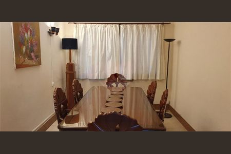 Casa à venda com 120m², 4 quartos e 2 vagas