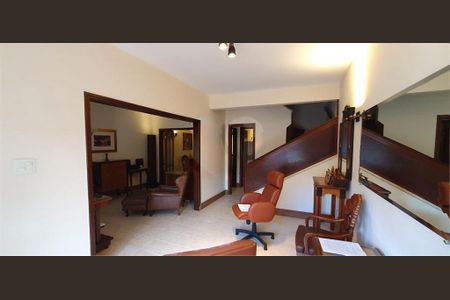 Casa à venda com 120m², 4 quartos e 2 vagas