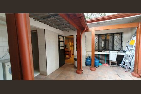 Casa à venda com 120m², 4 quartos e 2 vagas
