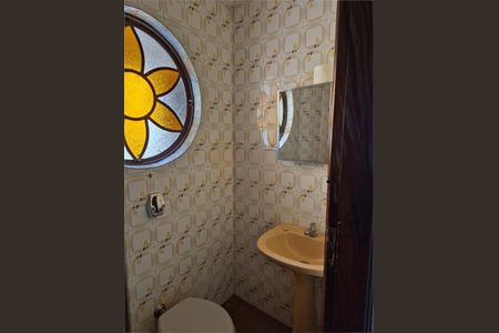 Casa à venda com 121m², 3 quartos e 2 vagas