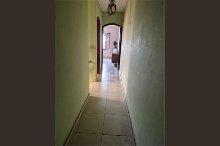 Casa à venda com 121m², 3 quartos e 2 vagas