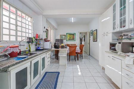 Casa à venda com 157m², 3 quartos e 2 vagas