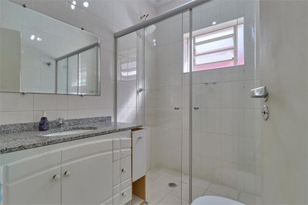 Casa à venda com 157m², 3 quartos e 2 vagas