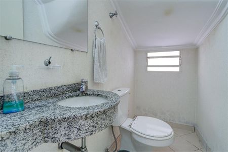 Casa à venda com 157m², 3 quartos e 2 vagas