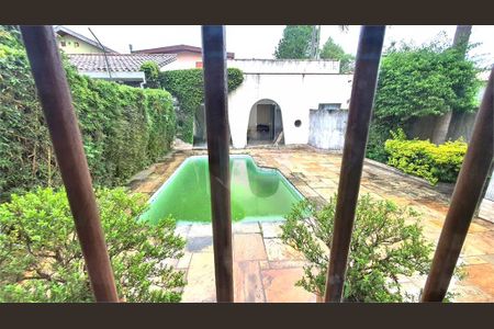 Casa à venda com 433m², 4 quartos e 2 vagas