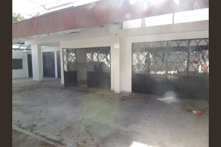 Casa à venda com 252m², 3 quartos e 2 vagas