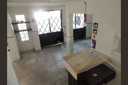 Casa à venda com 252m², 3 quartos e 2 vagas