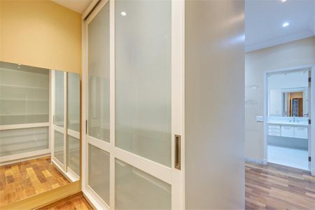 Casa à venda com 261m², 3 quartos e 3 vagas