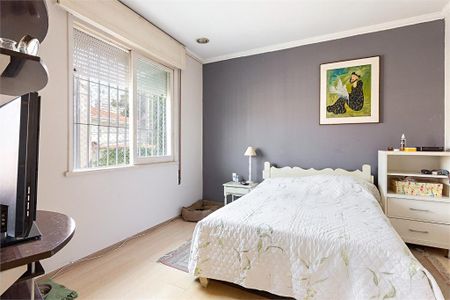 Casa à venda com 226m², 3 quartos e 2 vagas