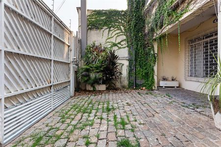 Casa à venda com 226m², 3 quartos e 2 vagas