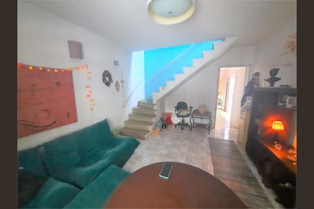 Casa à venda com 170m², 3 quartos e 1 vaga