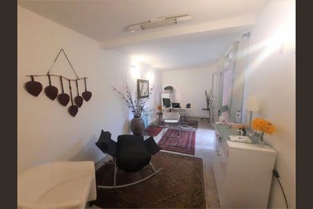 Casa à venda com 170m², 3 quartos e 1 vaga