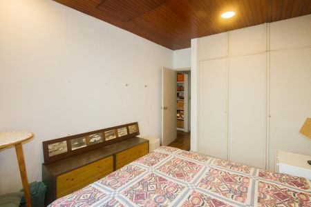 Casa à venda com 500m², 6 quartos e 5 vagasSuíte 2