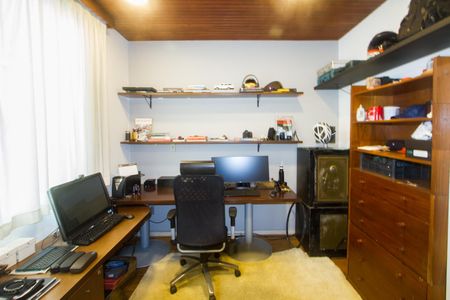 Casa à venda com 500m², 6 quartos e 5 vagasQuarto 1