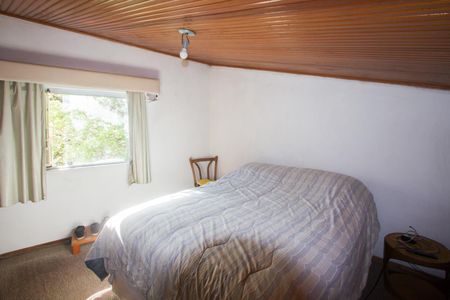 Casa à venda com 500m², 6 quartos e 5 vagasQuarto 4