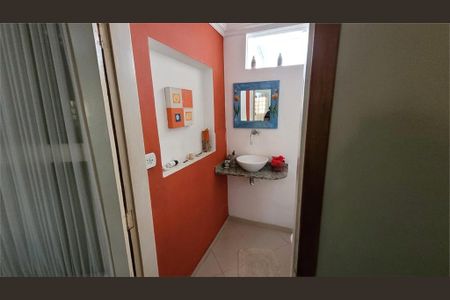 Casa à venda com 152m², 3 quartos e 1 vaga