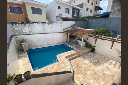Casa à venda com 262m², 3 quartos e 5 vagas
