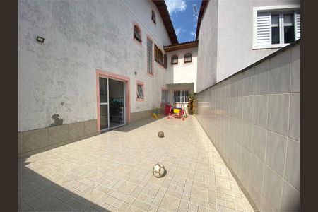 Casa à venda com 262m², 3 quartos e 5 vagas