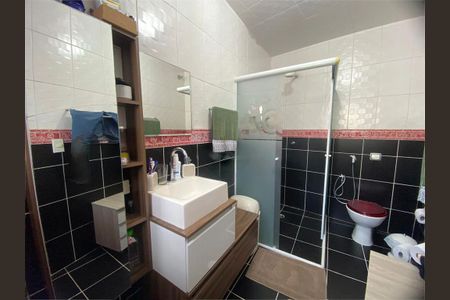 Casa à venda com 262m², 3 quartos e 5 vagas