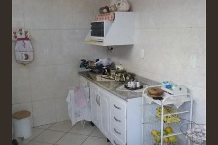 Casa à venda com 155m², 3 quartos e 4 vagas