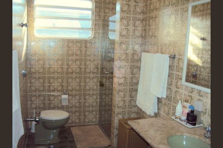 Casa à venda com 196m², 3 quartos e 3 vagas