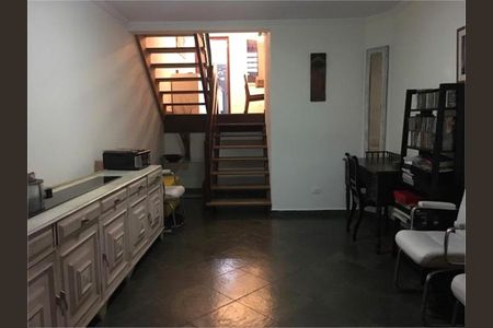 Casa à venda com 165m², 4 quartos e 4 vagas