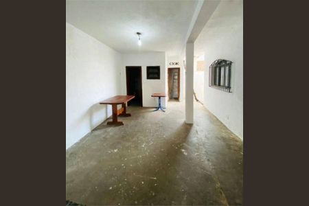 Casa à venda com 110m², 4 quartos e 4 vagas