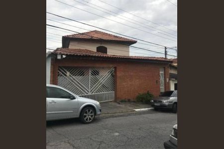 Casa à venda com 110m², 4 quartos e 4 vagas