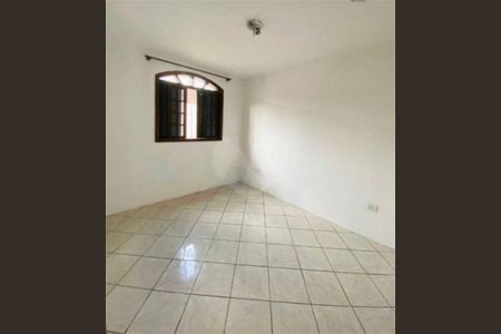 Casa à venda com 110m², 4 quartos e 4 vagas