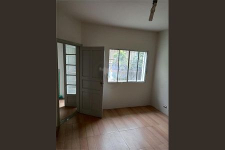 Casa à venda com 250m², 4 quartos e sem vaga