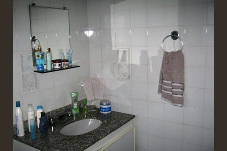 Casa à venda com 132m², 3 quartos e 2 vagas