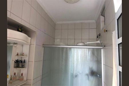 Casa à venda com 113m², 3 quartos e 6 vagas