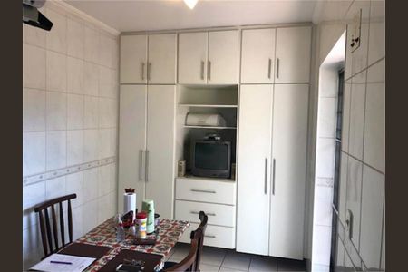 Casa à venda com 113m², 3 quartos e 6 vagas