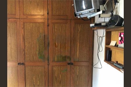 Casa à venda com 113m², 3 quartos e 6 vagas