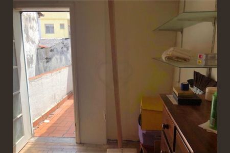 Casa à venda com 113m², 3 quartos e 6 vagas