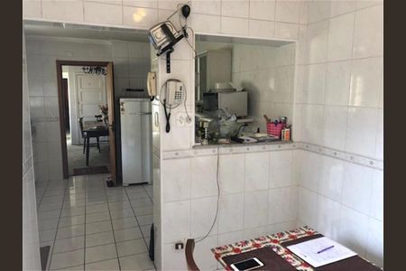 Casa à venda com 113m², 3 quartos e 6 vagas