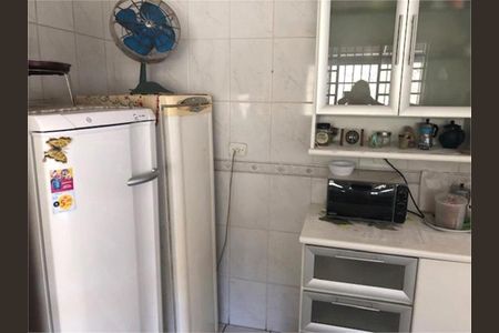 Casa à venda com 113m², 3 quartos e 6 vagas