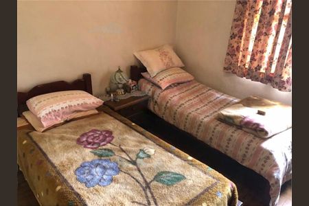 Casa à venda com 113m², 3 quartos e 6 vagas