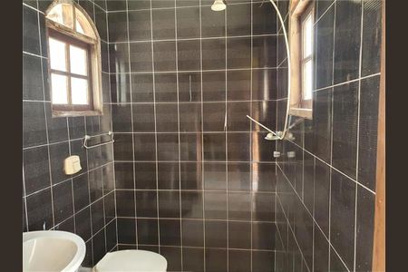 Casa à venda com 180m², 3 quartos e 2 vagas